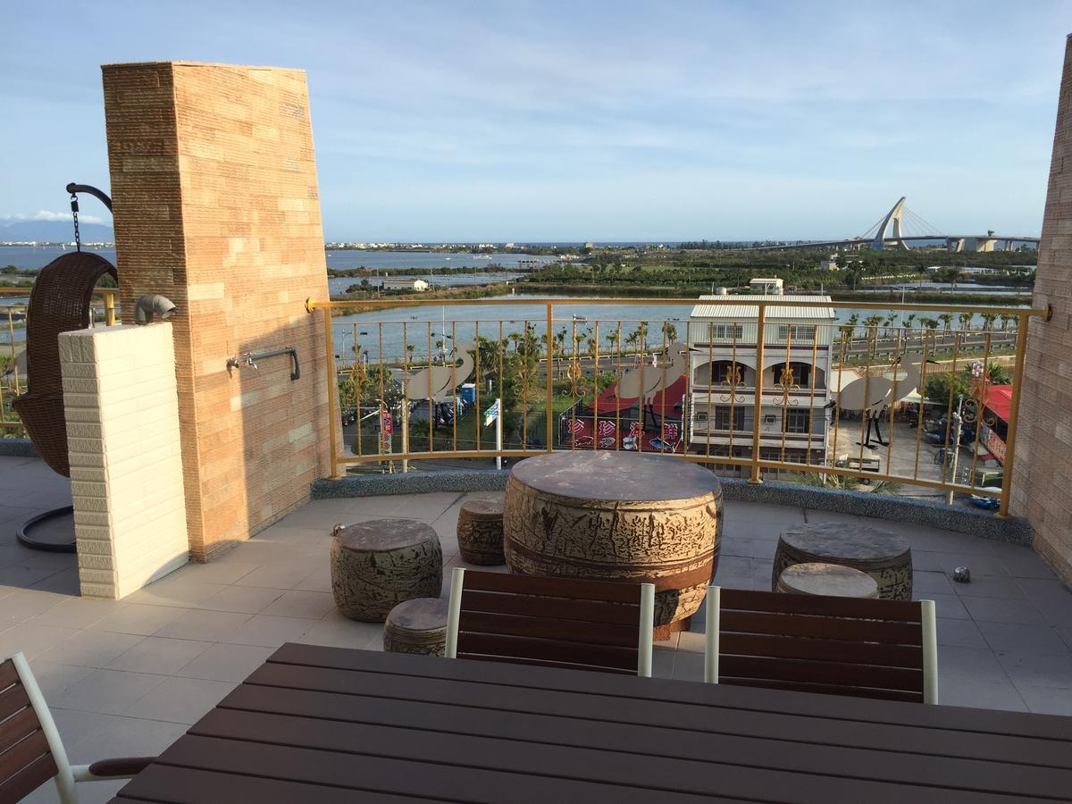 Top Bay B&B Đông Cảng Ngoại thất bức ảnh